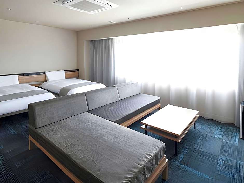 REF Kansai Airport by VESSEL HOTELS