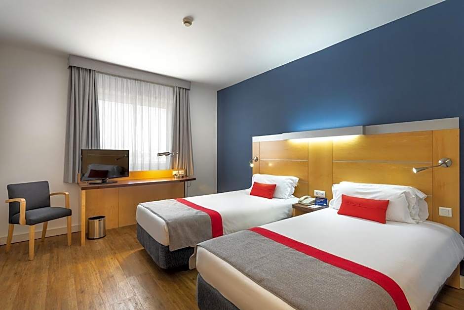 Holiday Inn Express Lisbon-Oeiras By IHG
