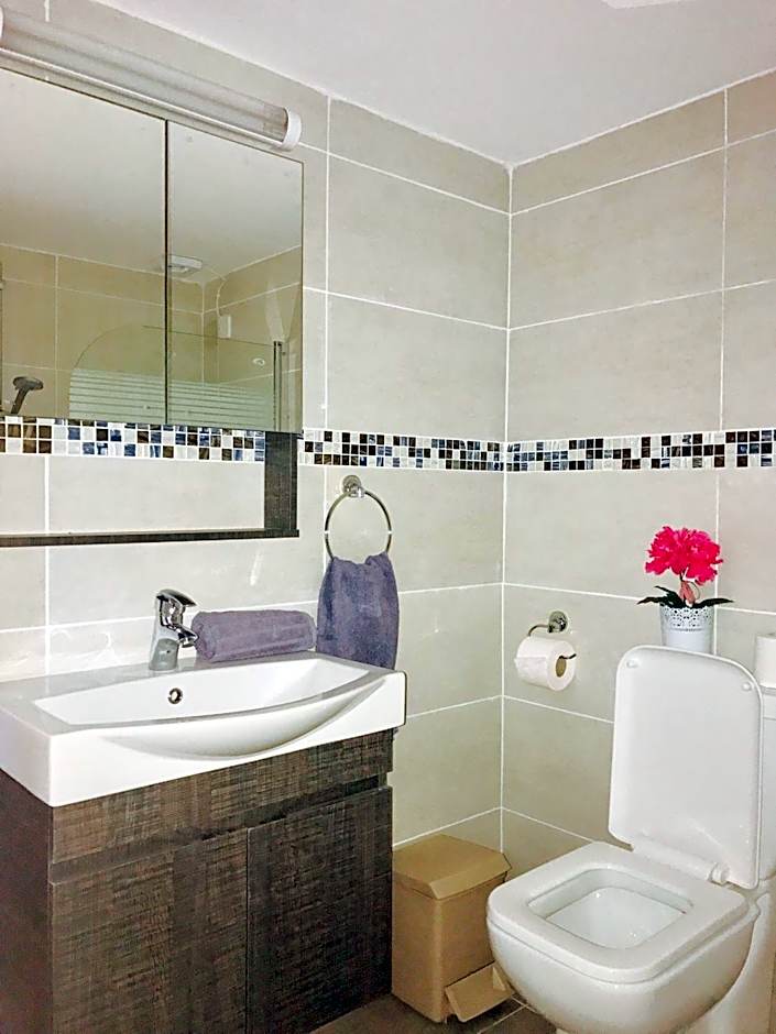 Angela Holiday Apartments