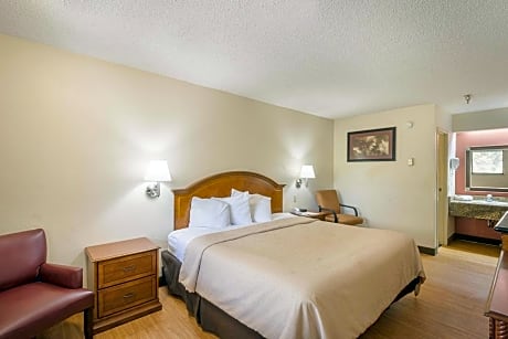 King Room - Non-Smoking