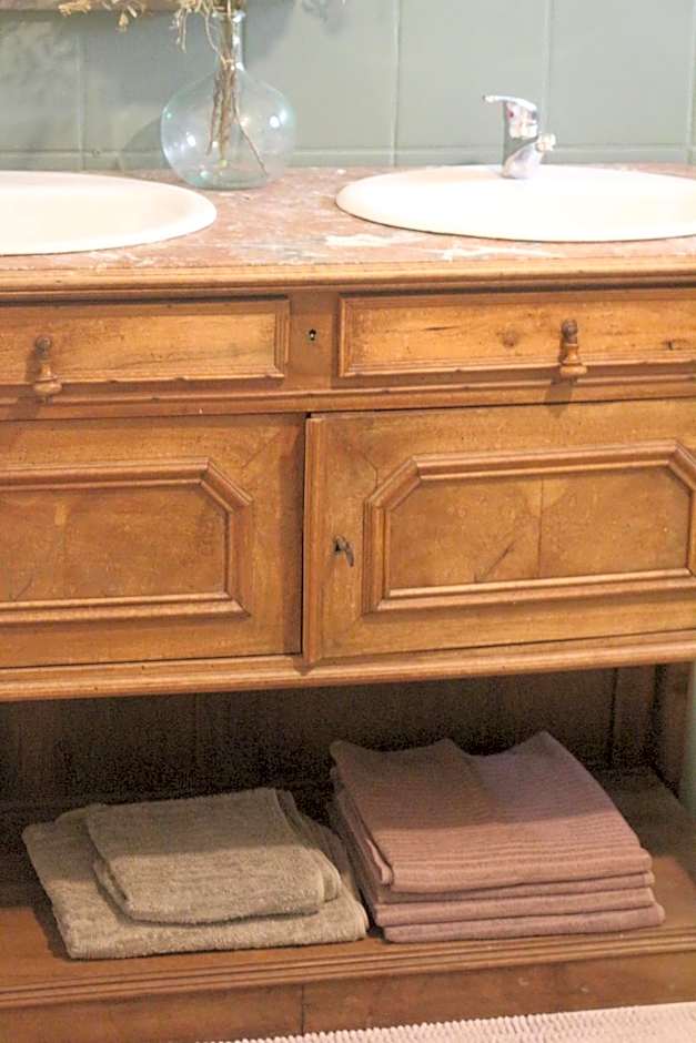 gîte Ferme St Pierre drôme, 2-4 personnes, prestations diverses