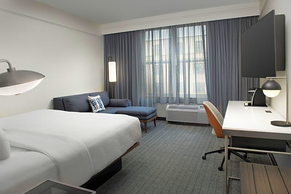 Courtyard by Marriott Savannah Downtown - Historic District