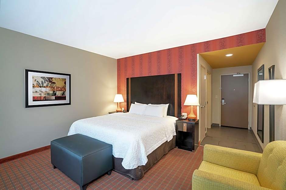 Hampton Inn By Hilton Marion