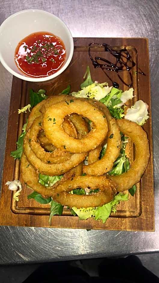 The Emmbrook Inn Hotel