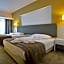 Maris Beach Hotel