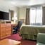 Hudson Inn & Suites