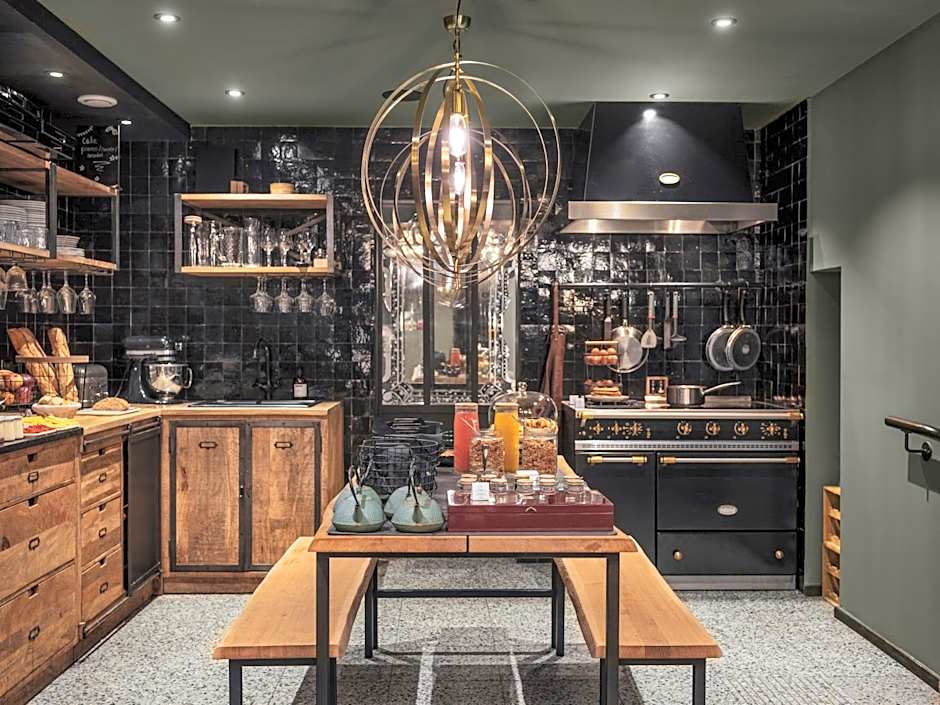 Maisons du Monde Hotel & Suites - Nantes