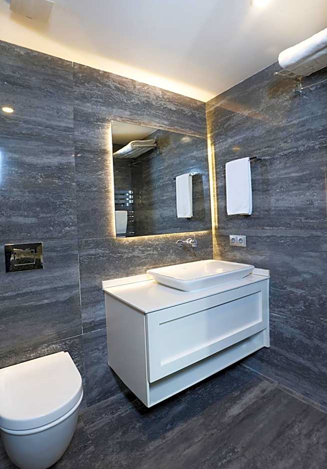 Riva Hotel Alsancak