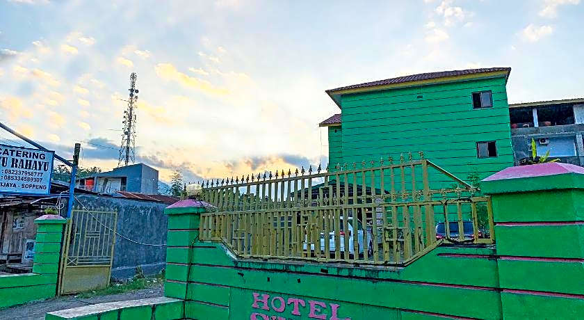Hotel O Surya HotelNearTaman Anggrek Pkk Watansoppeng