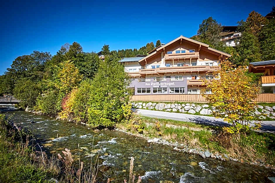 Am Zwölferkogel Appartements