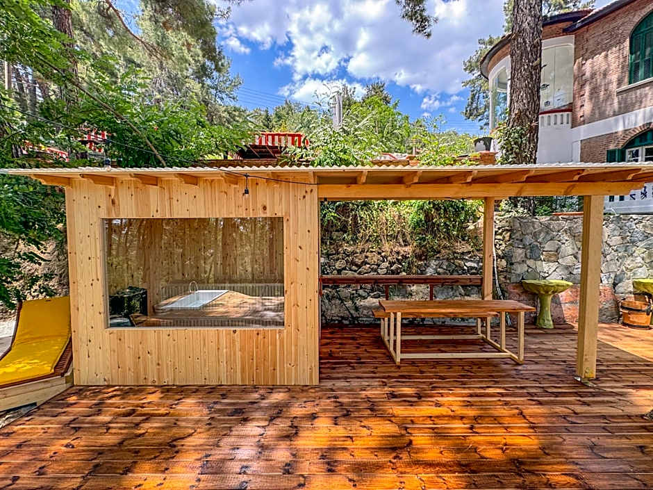Semiramis Boutique Hotel & Spa