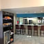 Greenstay Inn & Suites Court View