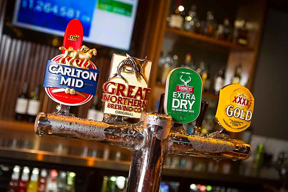 Gladstone Reef Hotel Motel