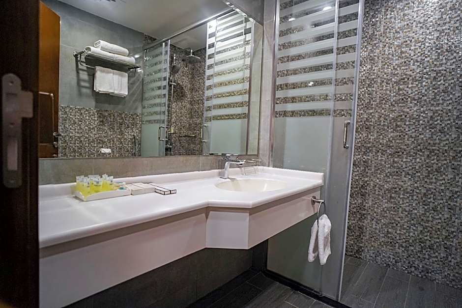 Emaar Elite Hotel