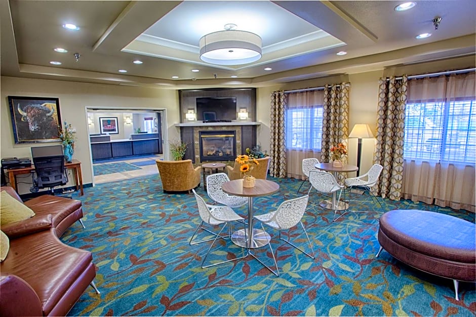 Candlewood Suites Fargo-North Dakota State University By IHG