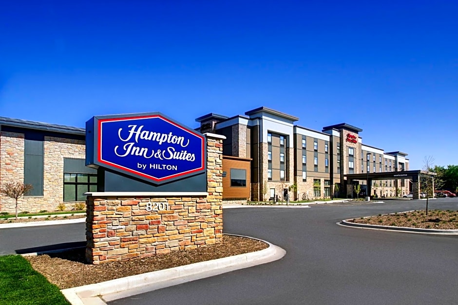 Hampton Inn By Hilton & Suites Milwaukee West