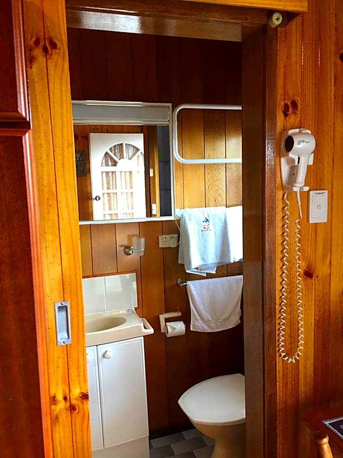 Karelia Alpine Lodge