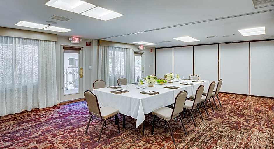 Ayres Hotel Costa Mesa/Newport Beach
