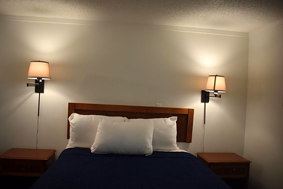 Knights Inn Detroit Area/Farmington Hills