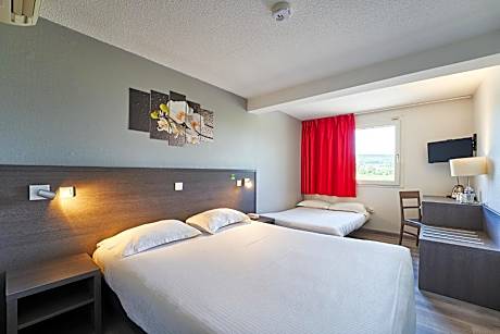 Superior Quadruple Room with Double Bed and 1 Sofa Bed