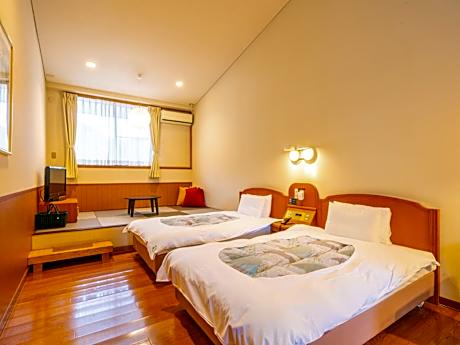Standard Room with Tatami Area