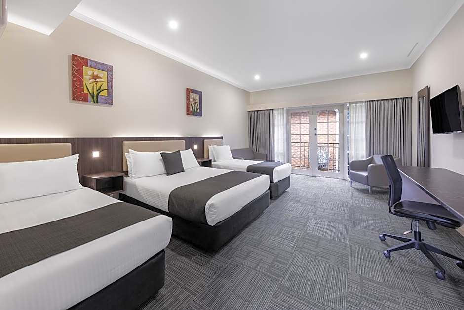 Quality Hotel Melbourne Airport