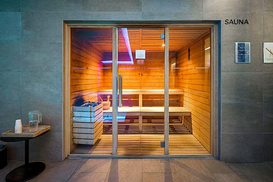 Jupiter Marina Hotel - Couples & Spa