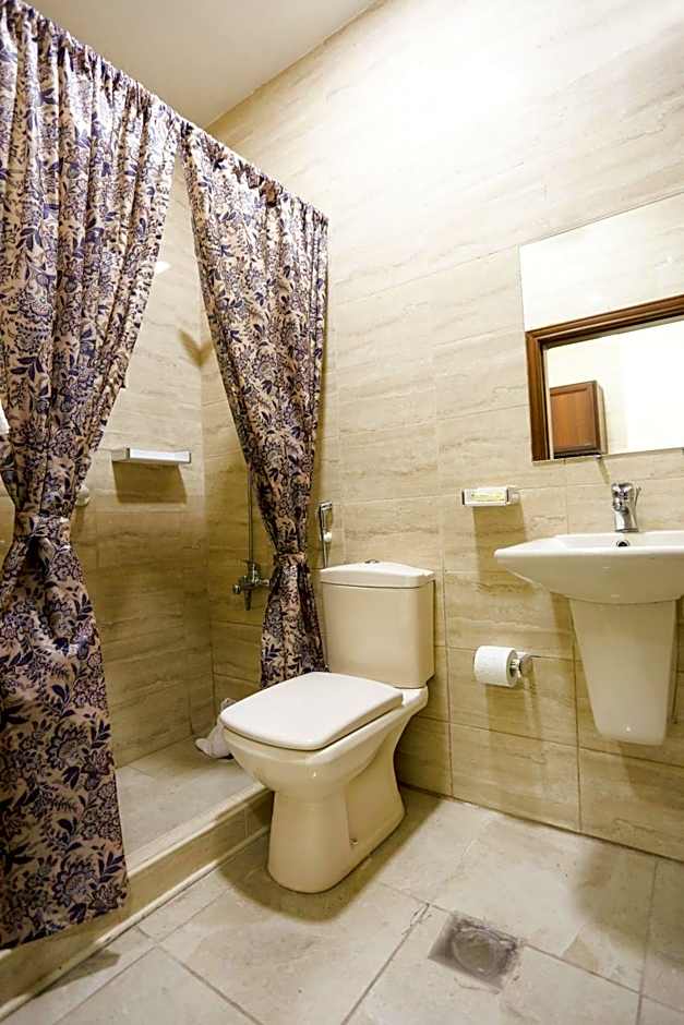 7Boys Hotel