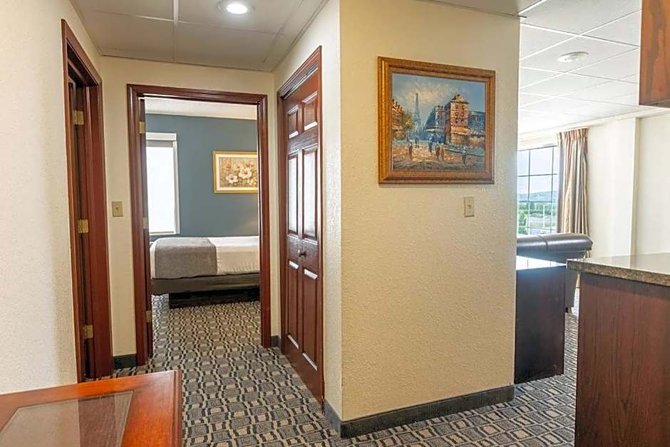 Savannah House Hotel