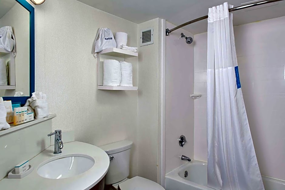 Hampton Inn By Hilton Atlanta-Cumberland Mall-Cobb Galleria Area