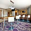 Brooklyn Center Hotel & Conference Center