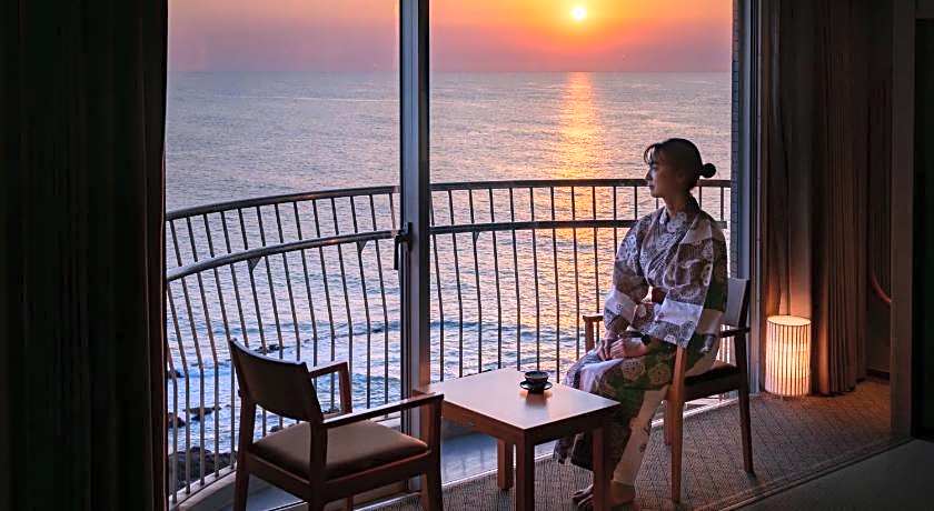 KAMENOI HOTEL GENKAINADA