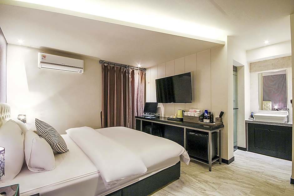 Hotel Idea Gupo