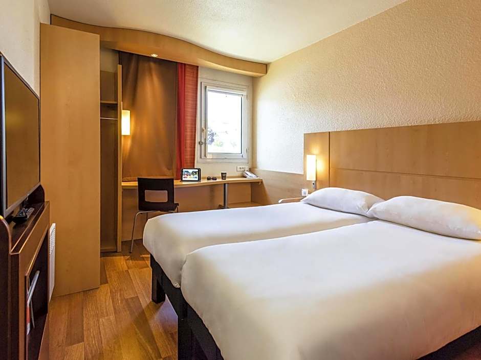 ibis Château-Thierry