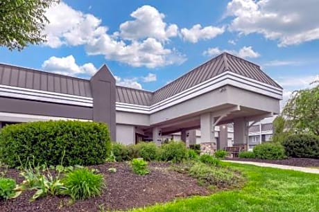 Clarion Hotel and Conference Center Harrisburg West
