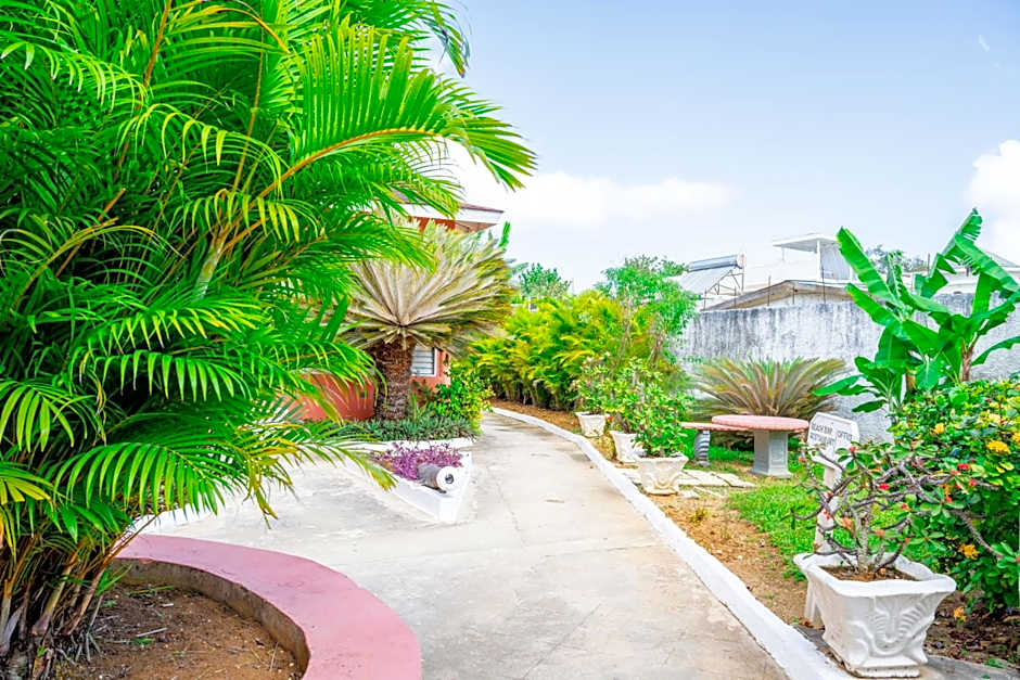 Shields Negril Villas