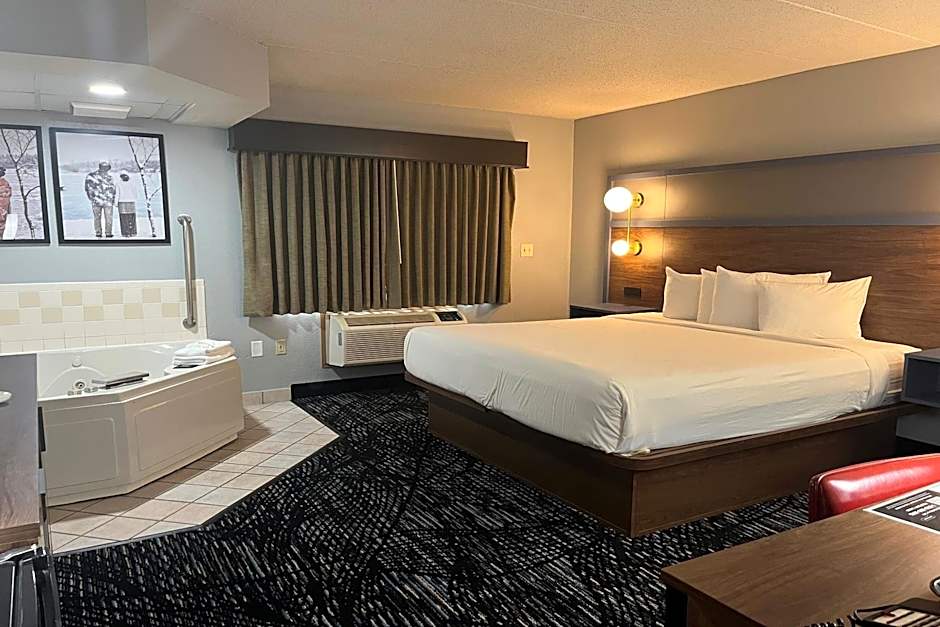 Photo 1 of 6 of 1 King Bed Suite