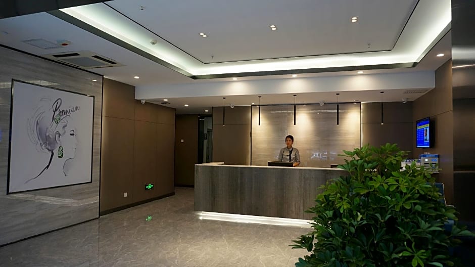 7 Days Premium Changchun Renmin NorthEast Normal University Pingquan Road