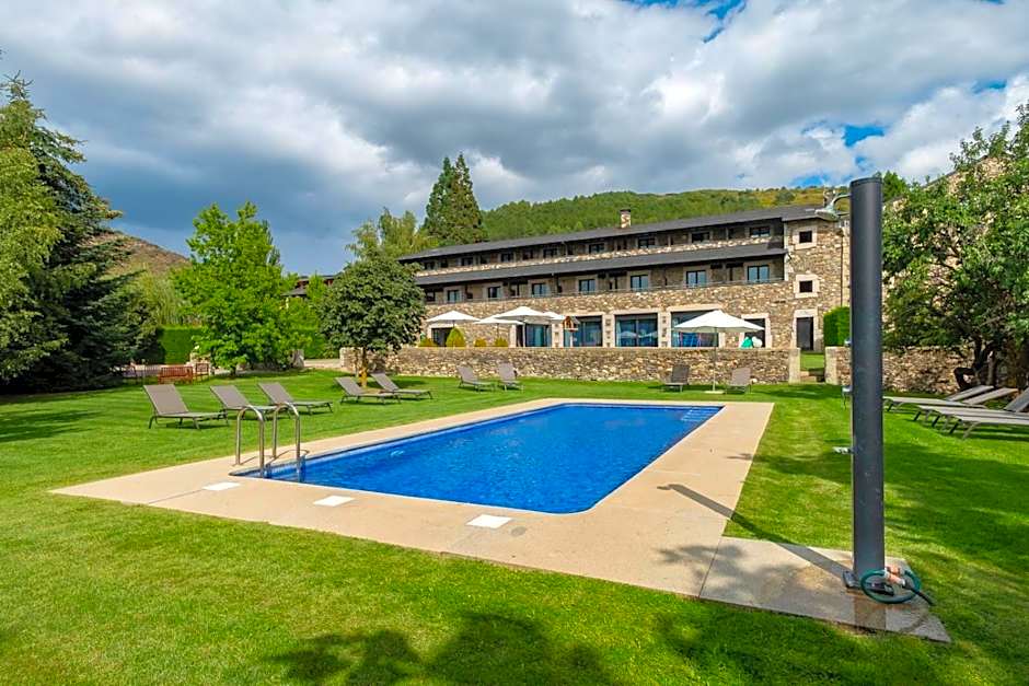 Hotel Bernat de So