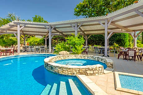 Hôtel Minvielle - Résidence Les Oliviers