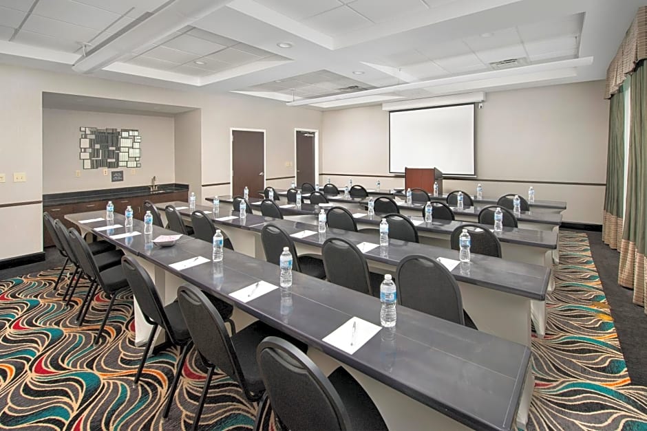 Hampton Inn & Suites Tupelo/Barnes Crossing