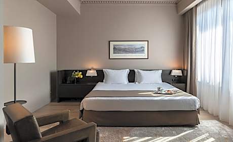 Acropolis Panoramic View Suite