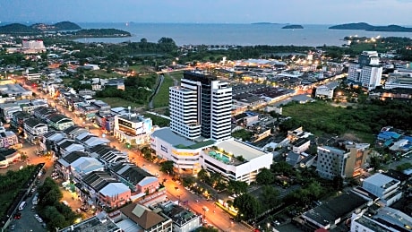 Royal Phuket City Hotel