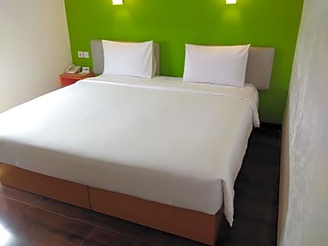 Smart Room Hollywood