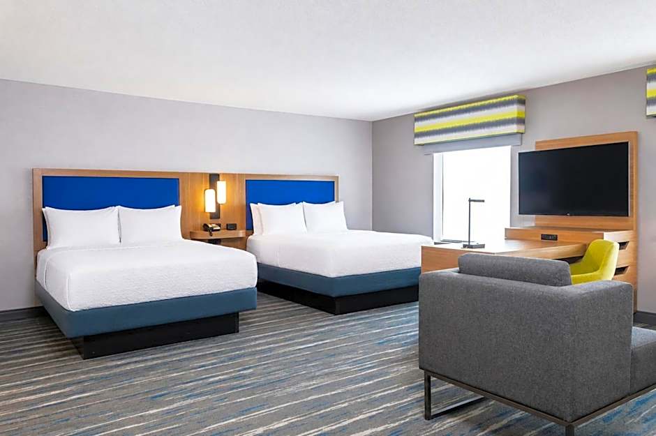 Hampton Inn & Suites Chicago/St. Charles