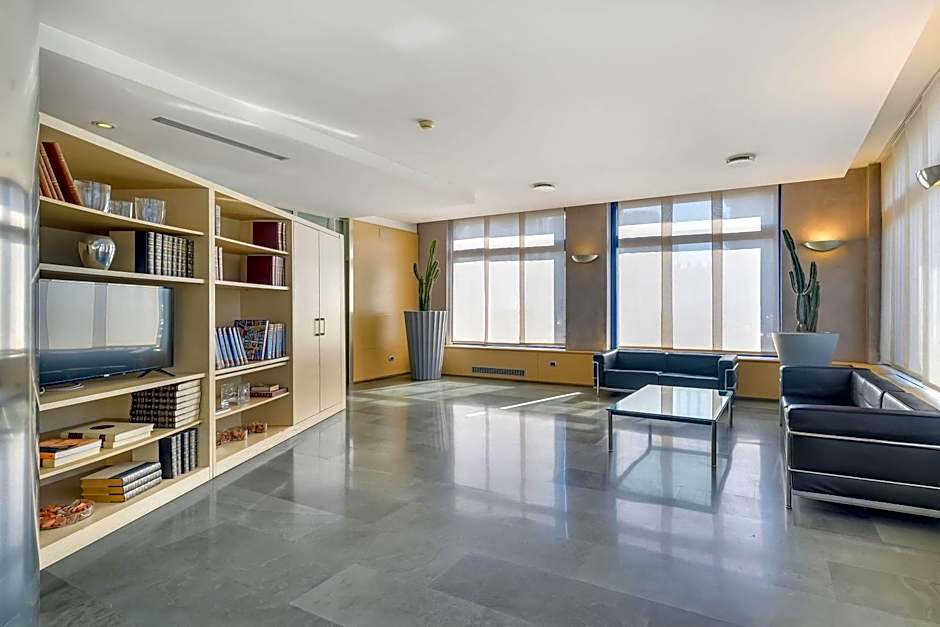 B&B HOTEL Milano La Spezia