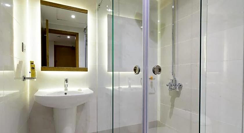 Hotel Excelsior Karachi