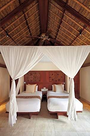 Two Bedroom Deluxe Pool Villa
