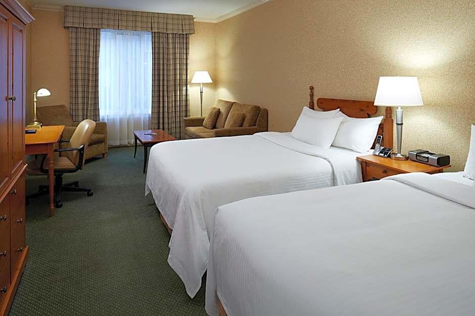 The Barrington Hotel