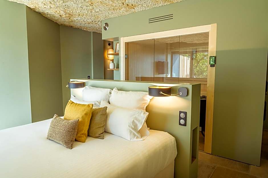 Château de Perreux, The Originals Collection